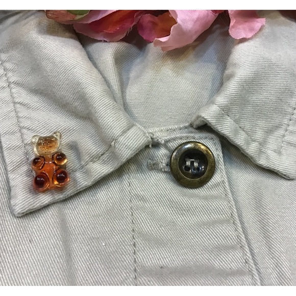 Jewelry - 2/$10.00 Gummy Bear Lapel Pin